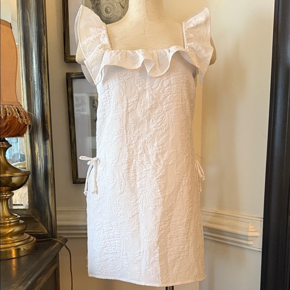 Lilly Pulitzer Ivory Ruffled Strap Mini romper - Picture 10 of 10